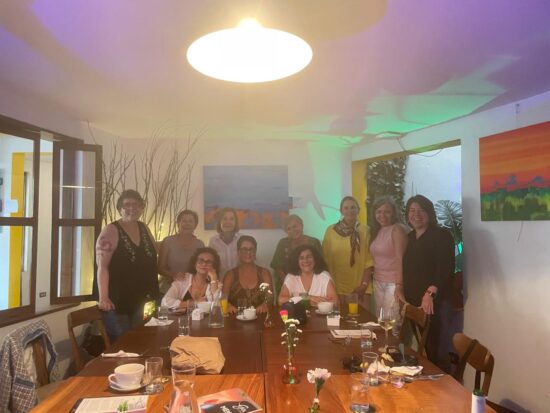 Mujeres que leen juntas